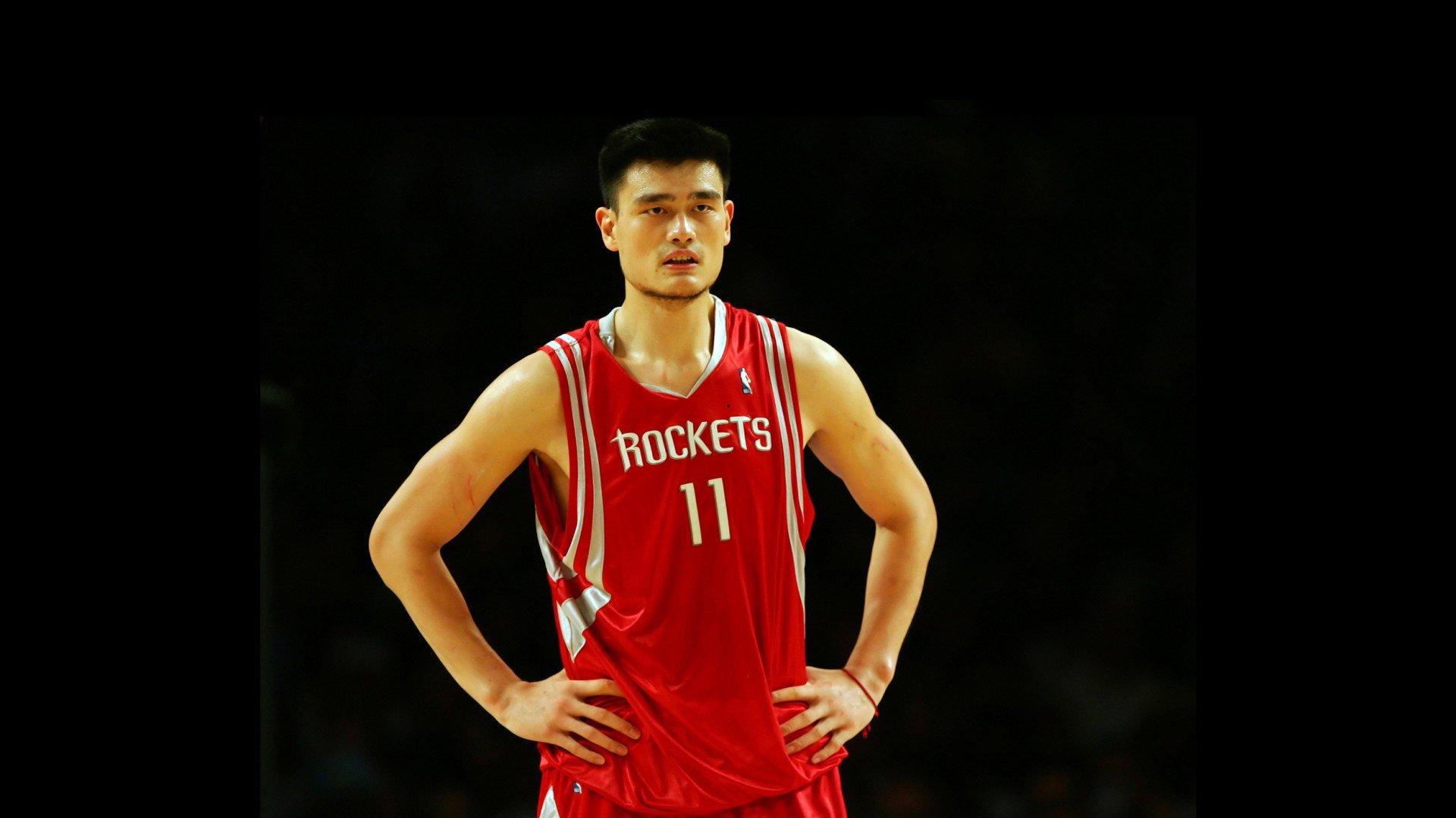 问鼎娱乐app：23岁新星打破尘封15年世界纪录，田径史迎来崭新篇章